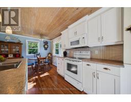 2 Robins Nest Lane, Mckellar, ON P2A0B5 Photo 15