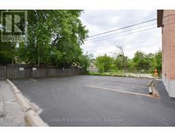 204 Sheppard Avenue W, Toronto, ON M2N1N1 Photo 44