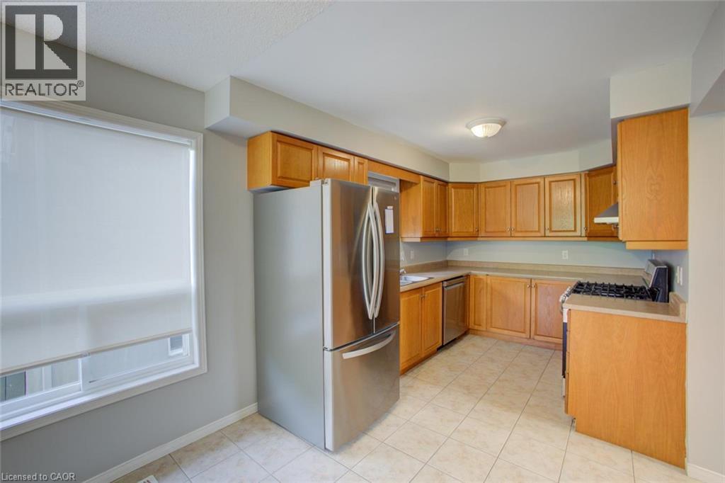 11 KROEGER Crescent - Image 21
