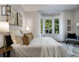 251 Ashdale Avenue, Toronto, ON M4L2Y8 Photo 12