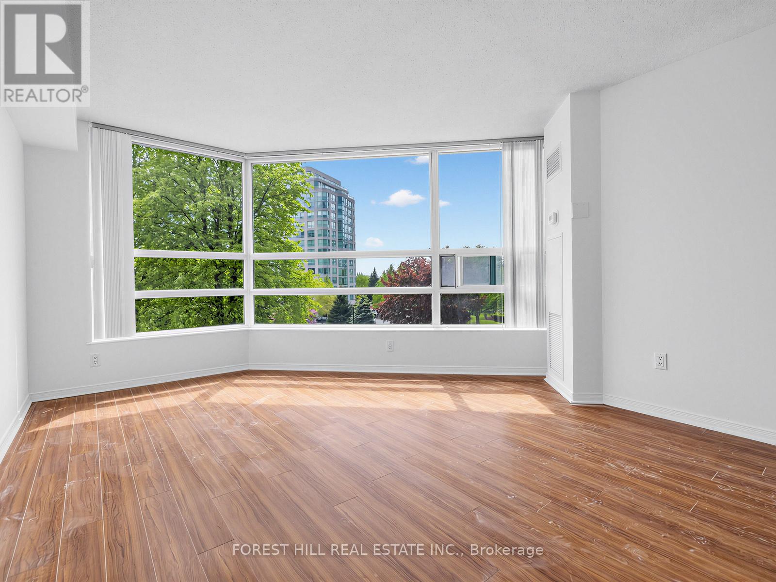 #306 7905 BAYVIEW AVENUE - 21