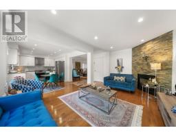1002 Oaktree Crescent, Newmarket, ON L3X2Z3 Photo 19