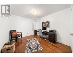 1002 Oaktree Crescent, Newmarket, ON L3X2Z3 Photo 27