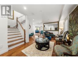 1002 Oaktree Crescent, Newmarket, ON L3X2Z3 Photo 7