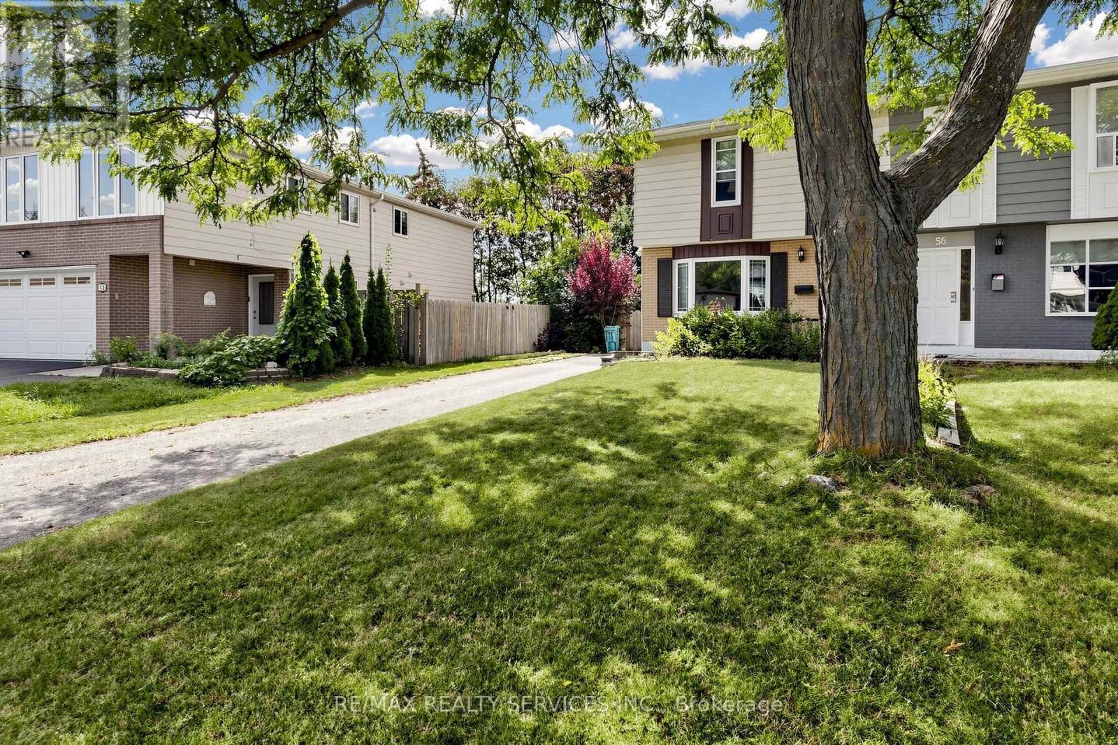 Photo of 54 GRISELDA CRESCENT