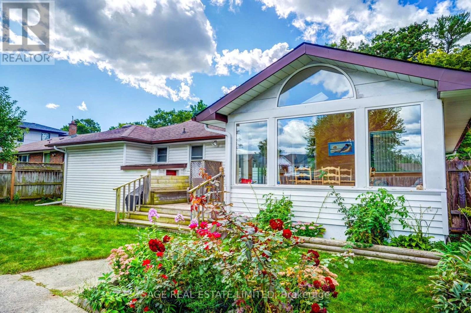 2189 CORSAIR ROAD - 43