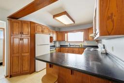 278 Perth Avenue, Winnipeg, MB R2V0T5 Photo 13