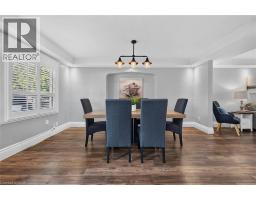 Living room - 137 Cope Street, Hamilton, ON L8H5B3 Photo 11