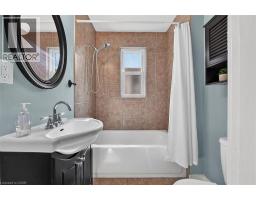 137 Cope Street, Hamilton, ON L8H5B3 Photo 25
