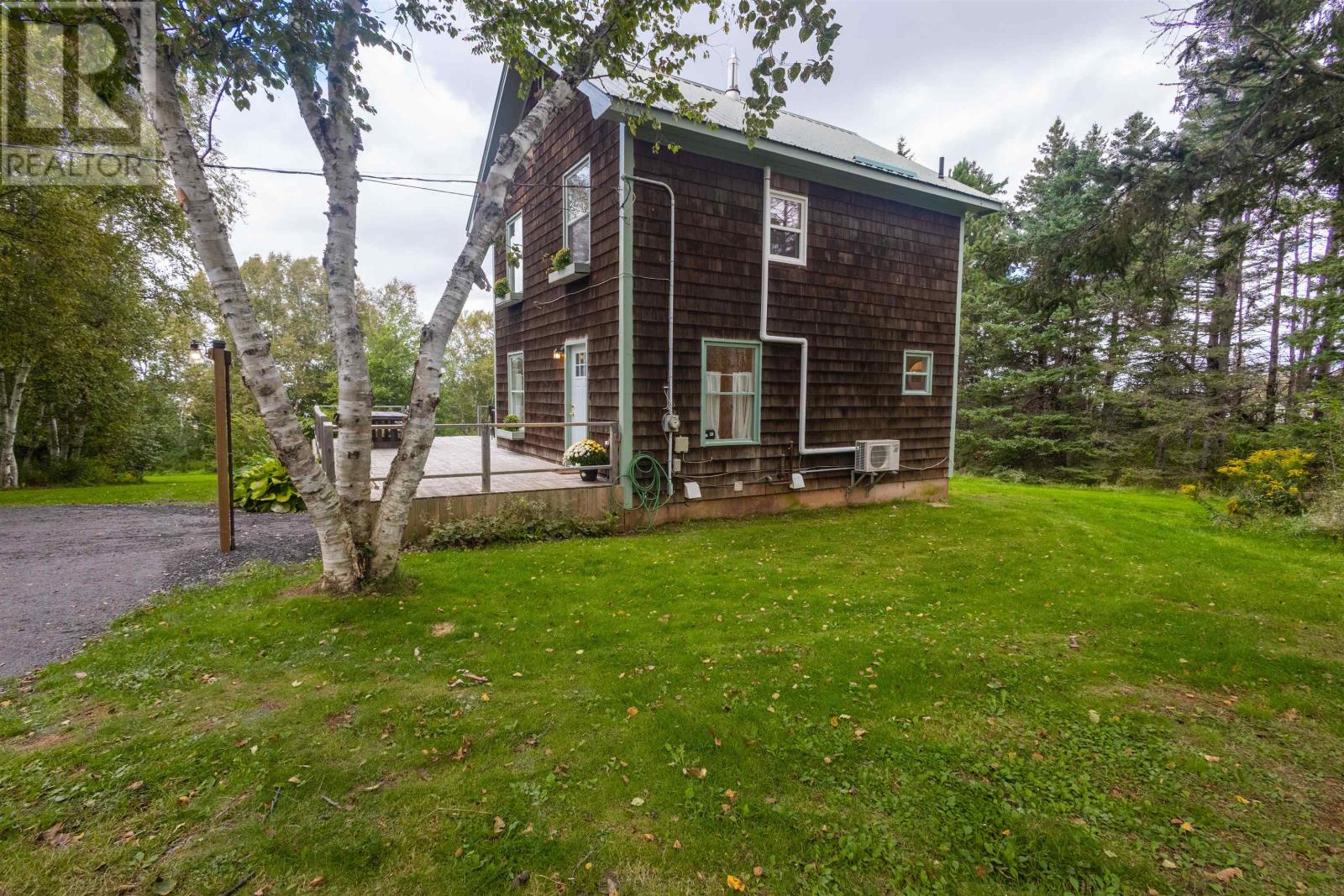 471 Lower Montague Road - 2