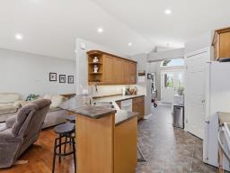 215 Centre Street N, Mitchell, MB R5G1G8 Photo 11