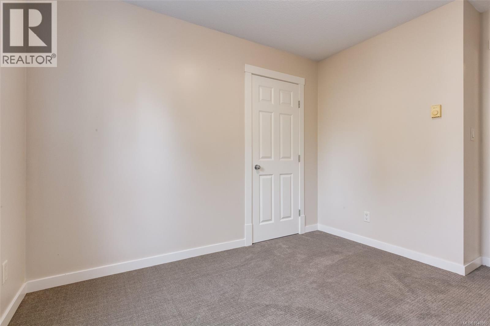 821 Park Ave - 31