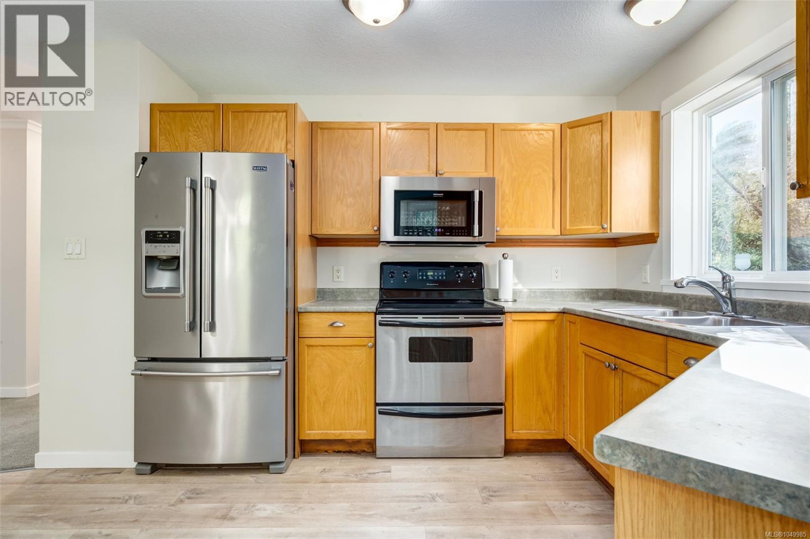 821 Park Ave - 21