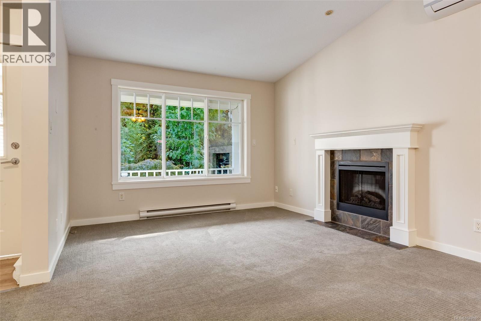 821 Park Ave - Image 9