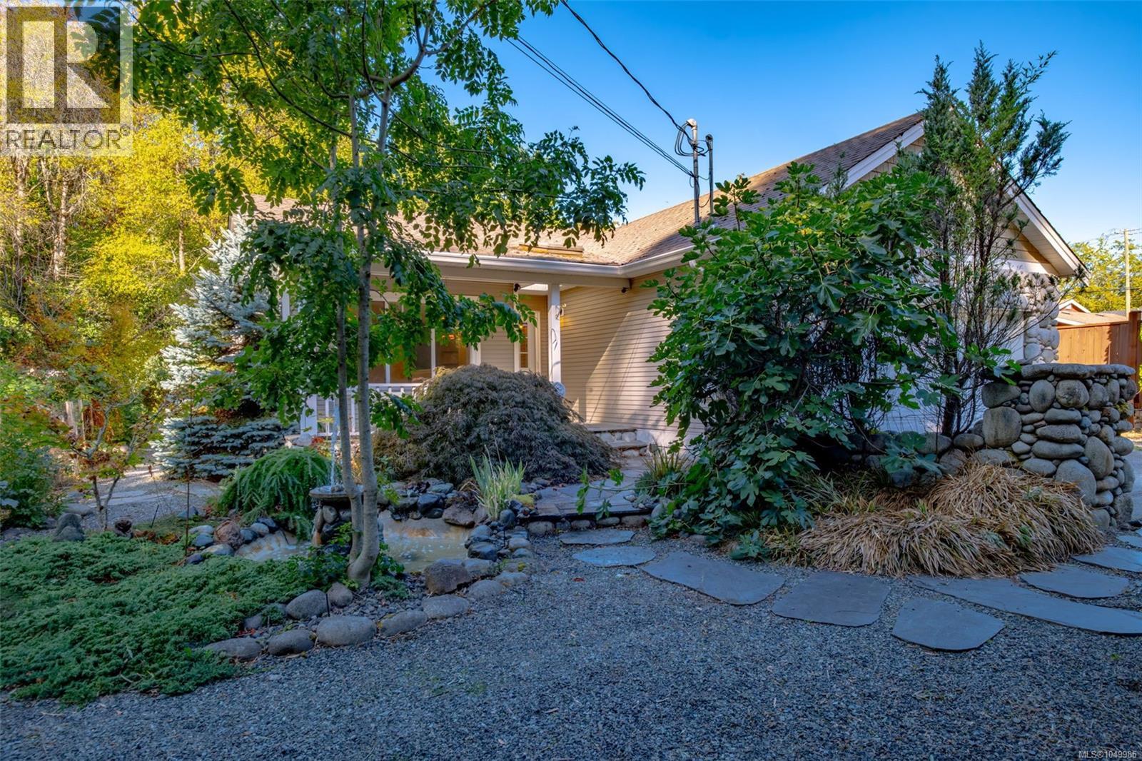 821 Park Ave - Image 51