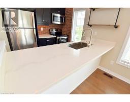 257 Parkside Drive Unit# 36, Waterdown, ON L0R2H0 Photo 12