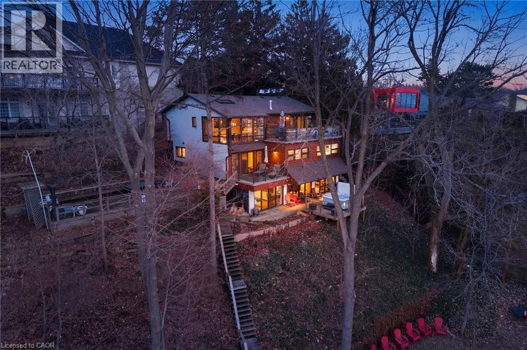 Photo of 868 DANFORTH Place