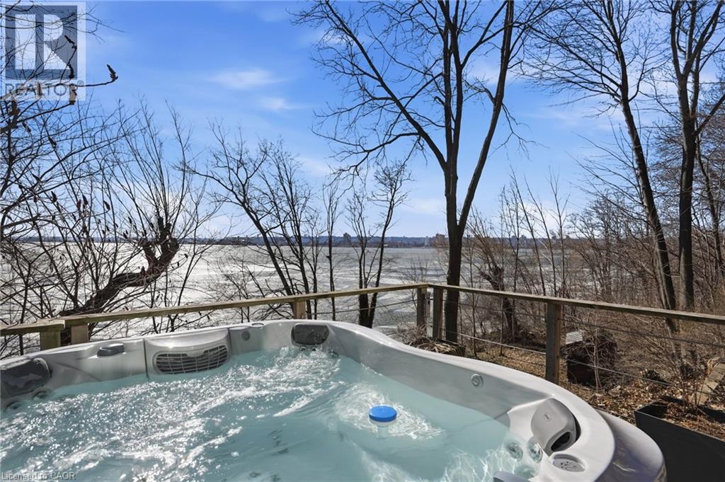 868 DANFORTH Place - 38