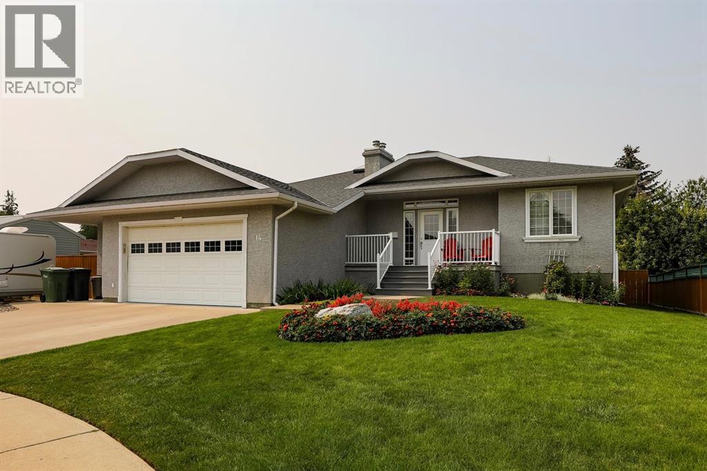 14 Centennial Place, Magrath, Alberta, T0K1J0