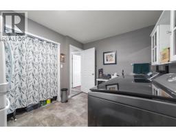 112 Edgewood Close, Camrose, AB T4V4N9 Photo 15