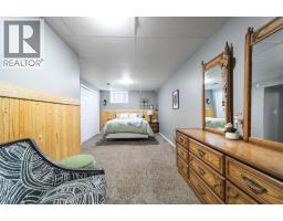 112 Edgewood Close, Camrose, AB T4V4N9 Photo 25