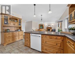 Bedroom 2 - 653 Peter Street, Strathroy Caradoc, ON N0L1T0 Photo 20
