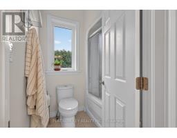 Bedroom 5 - 653 Peter Street, Strathroy Caradoc, ON N0L1T0 Photo 9