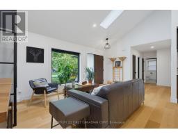 Kitchen - 1125 The Parkway, London East, ON N6A2X2 Photo 8