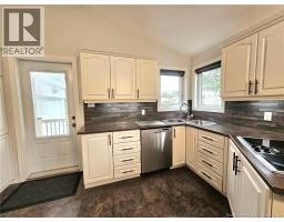 251 Landry, Beresford, NB E8K1G9 Photo 18