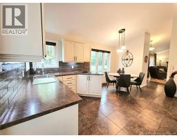 251 Landry, Beresford, NB E8K1G9 Photo 16