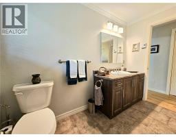 251 Landry, Beresford, NB E8K1G9 Photo 34
