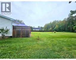 251 Landry, Beresford, NB E8K1G9 Photo 11