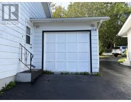 154 Harvey Street thumbnail 30