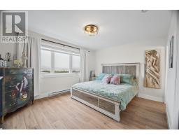 42 Trenton Drive thumbnail 14