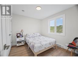 42 Trenton Drive thumbnail 21