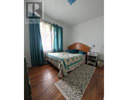 158 Airport Boulevard thumbnail 12