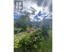 Laundry room - 387 Moffat Street, Pembroke, ON K8A3X8 Photo 6