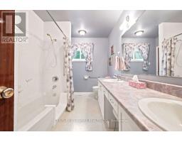 13 Herman Street, Petawawa, ON K8H1W1 Photo 21