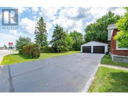 13 Herman Street, Petawawa, ON K8H1W1 Photo 37