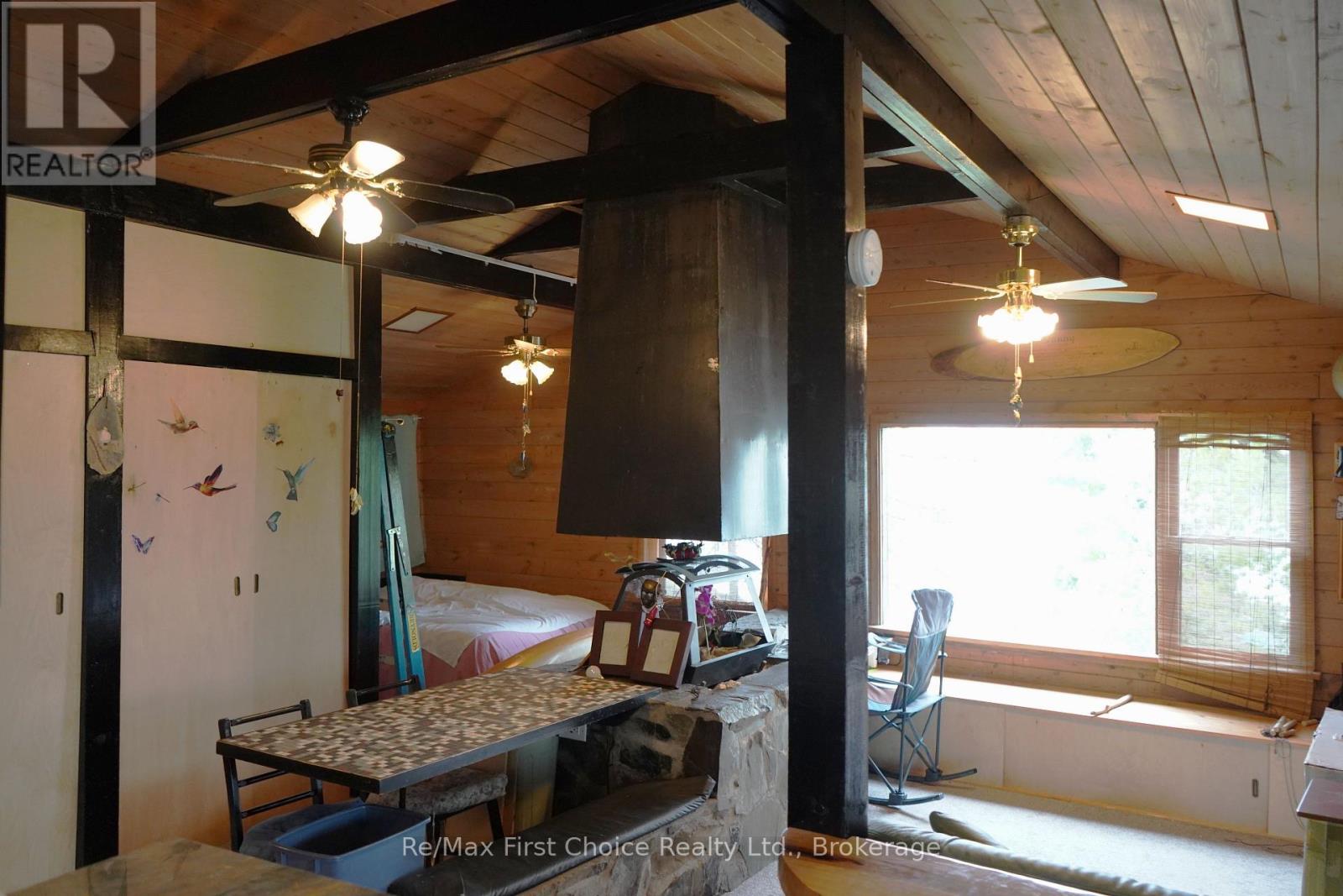 2546 WHITEFISH BAY 37 - Image 19