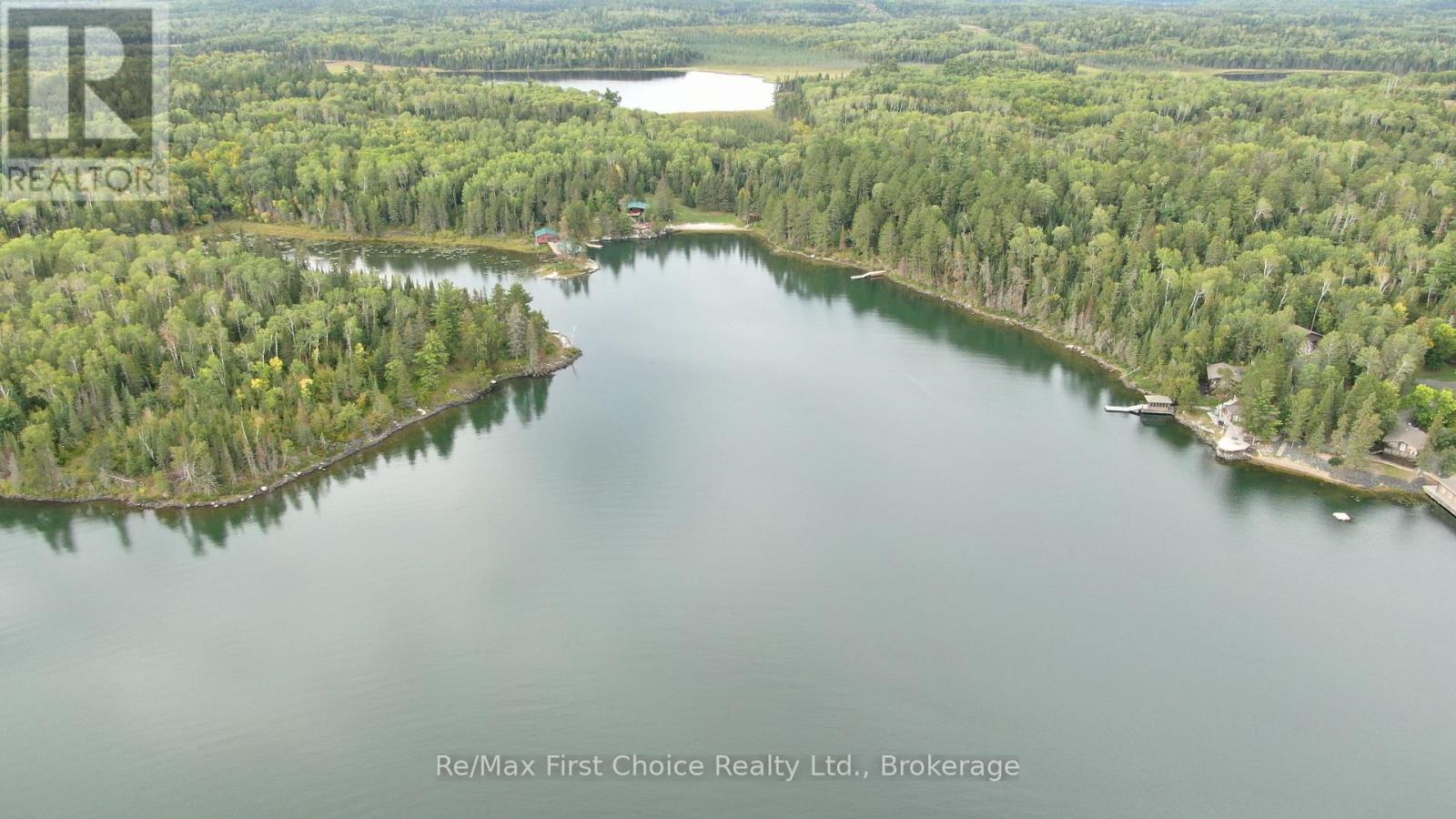 2546 WHITEFISH BAY 37 - Image 34