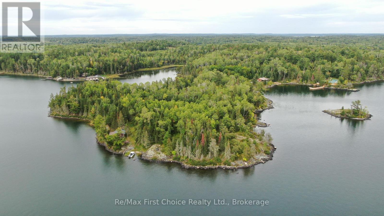 2546 WHITEFISH BAY 37 - Image 41