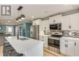 5pc Ensuite bath - 44 Acorn Lane, Kingston, NS B0P1R0 Photo 6