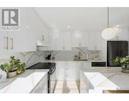 409 Ontario Street, Grimsby, ON L3M3H6 Photo 12
