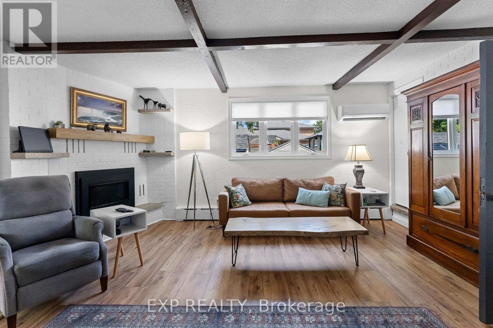 2753 ST PAUL AVENUE - Image 19