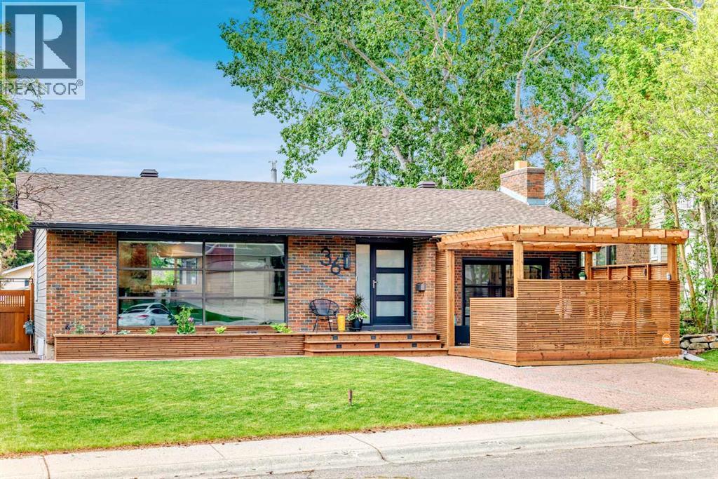 Property for sale at 36 Norseman Place NW