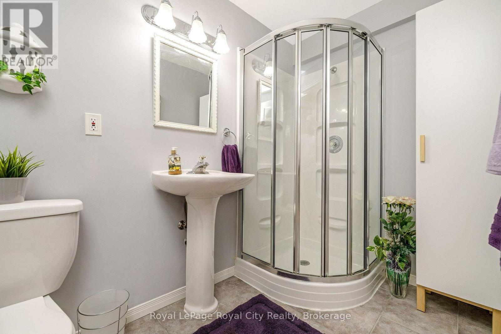 589 HARVEY STREET - Image 32