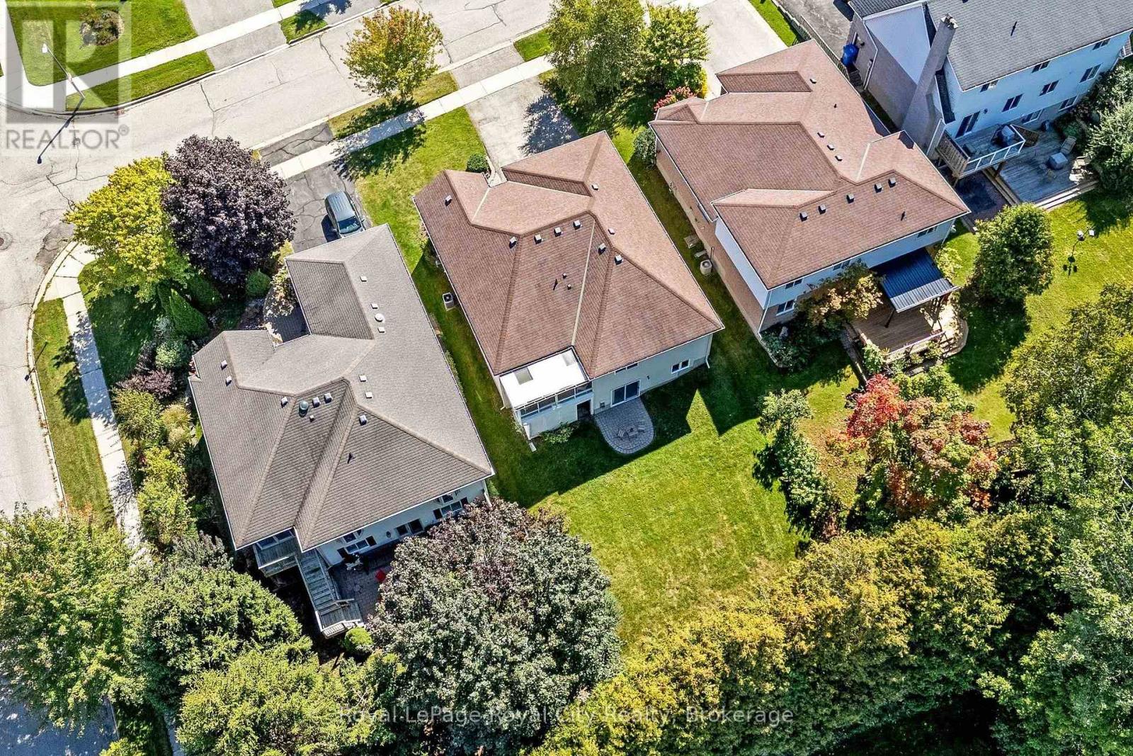 589 HARVEY STREET - Image 41