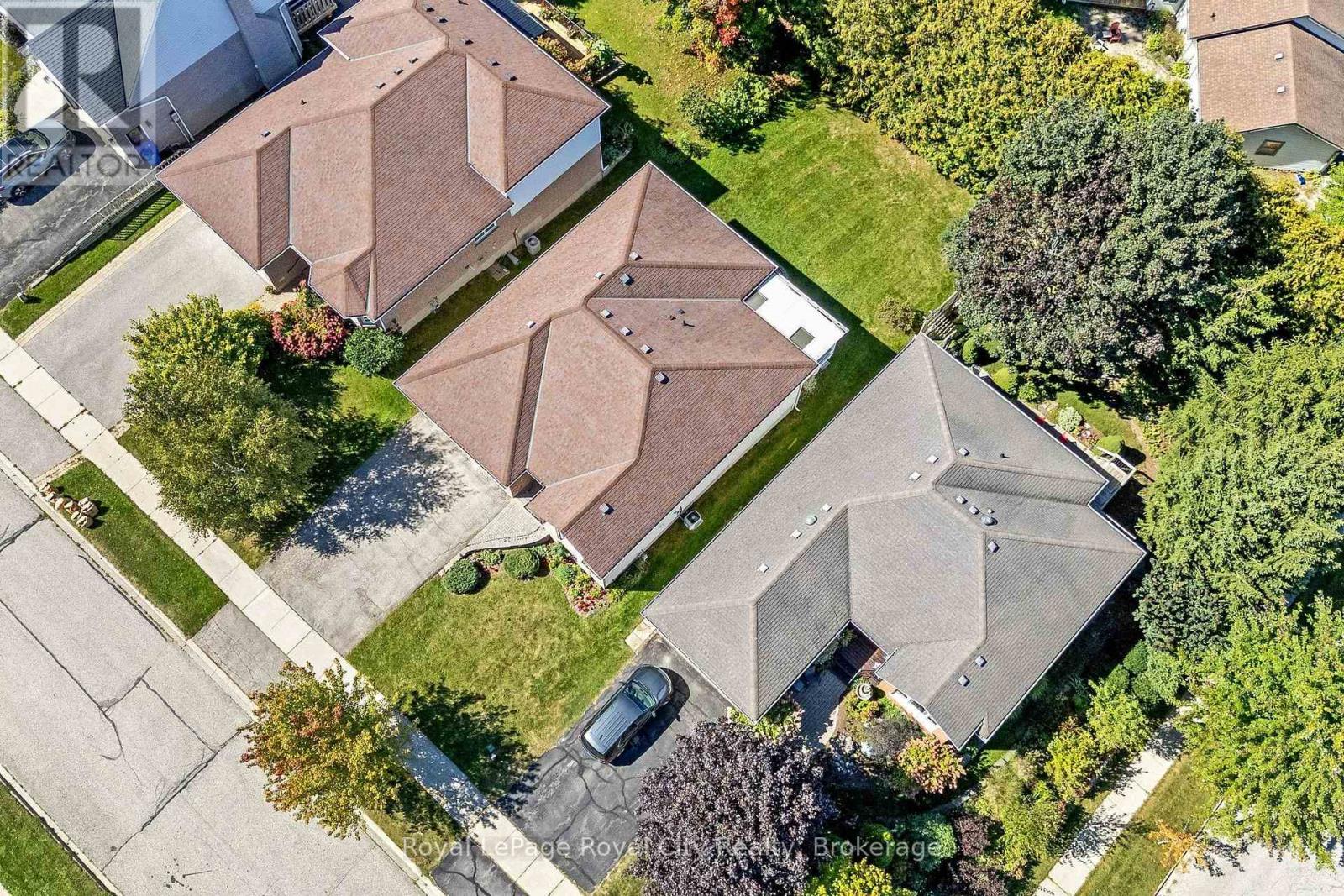 589 HARVEY STREET - 42