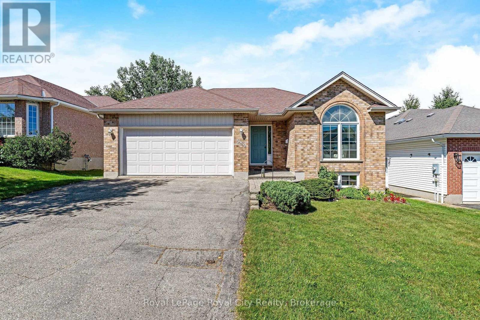 589 HARVEY STREET - 5